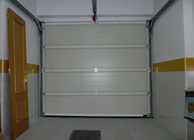 Puertas de garaje en Paterna